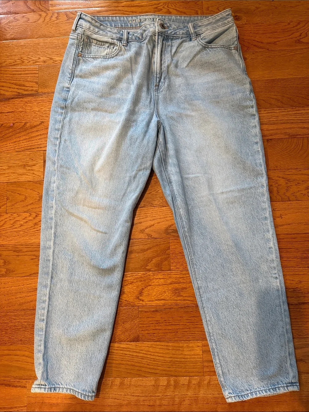 Women’s Jeans Bundle in Light Blue and Dark Blue - American Eagle/Old Navy